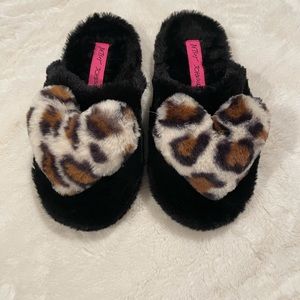 Betsy Johnson Slippers
